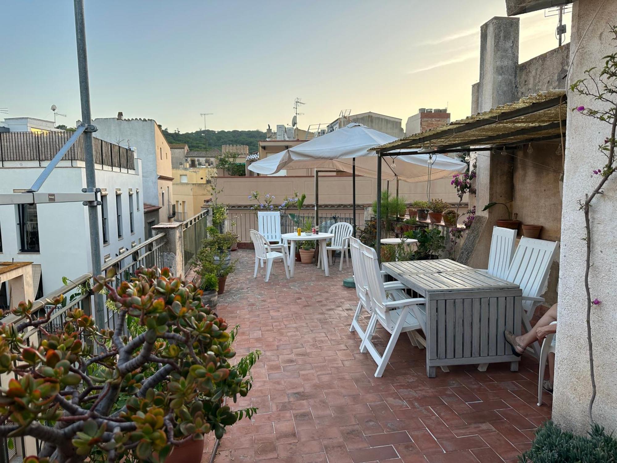 Notaria: Casco Antiguo Apartment with Garden Terrace Sant Feliu de Guixols Exterior photo